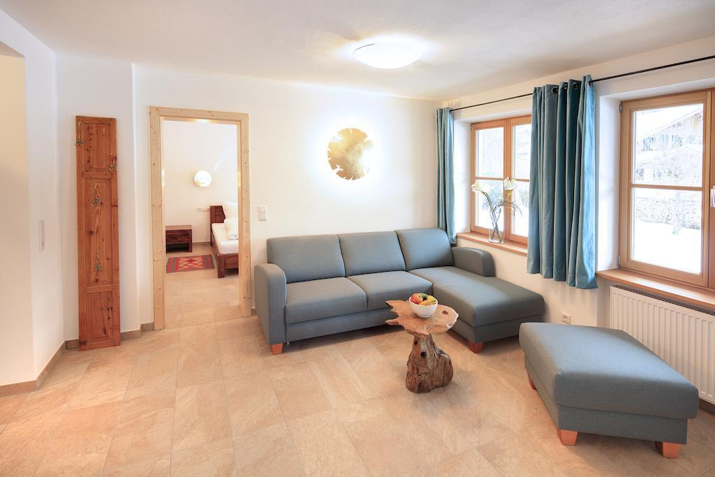 Luna Blanca - Apartments Швангау Стая снимка